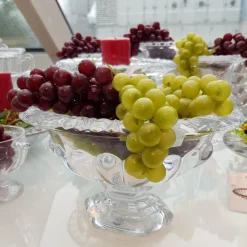 Kunstblumen^Cristalica Deko Weintrauben mit Blättern weiß, rot