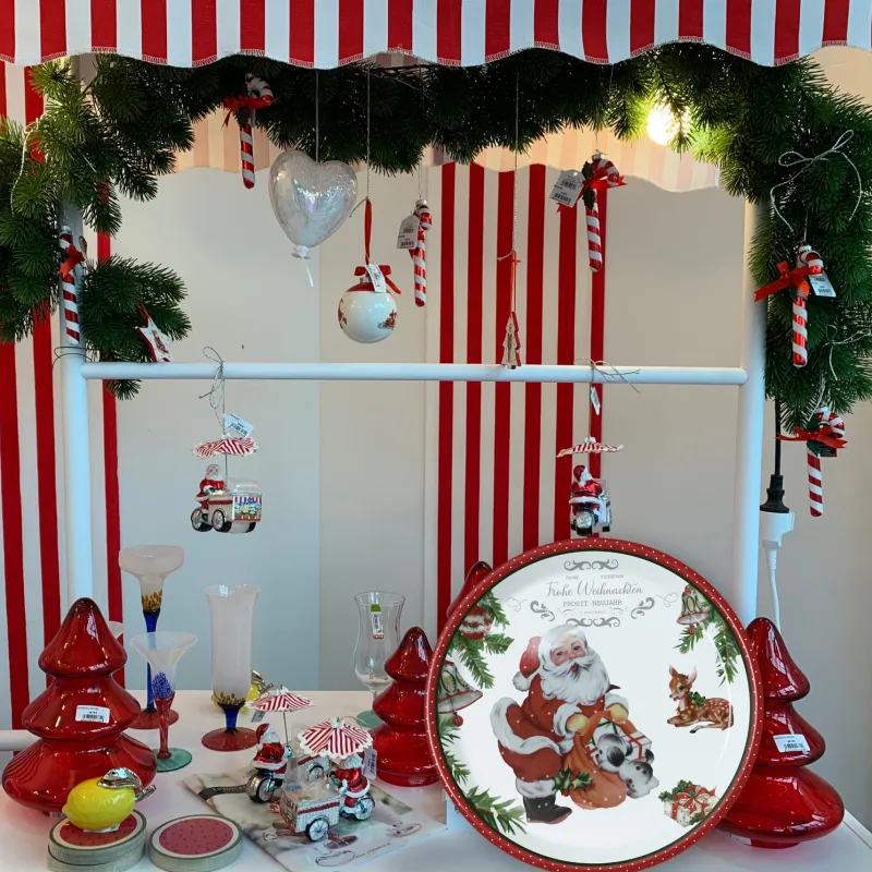 Teller & Platten|Kuchen & Torten^Cristalica 4er Set Weihnachtsteller mit Weihnachtsmann Motiv Keramik ca. 20,5cm Weiß/Rot/Grün