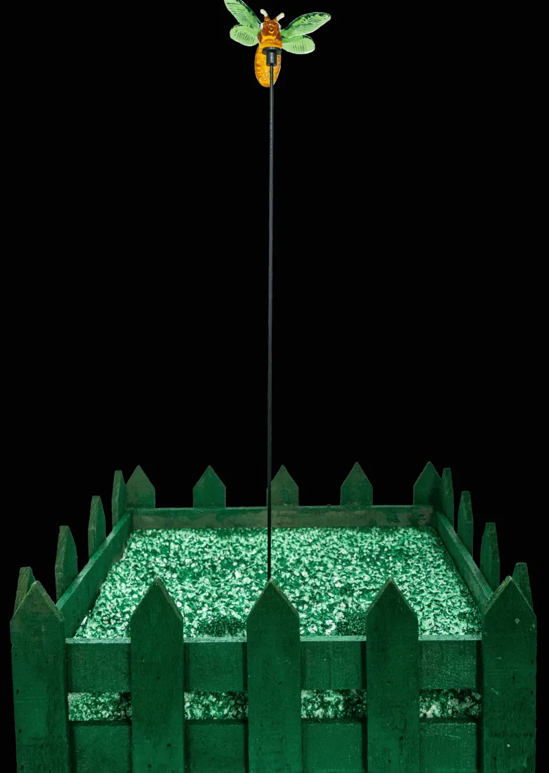 Ostern|Ostern^Cristalica Glas Biene Gelb/Grün Breite ca. 7,8cm, Gartendeko mit Stab 45cm Handarbeit