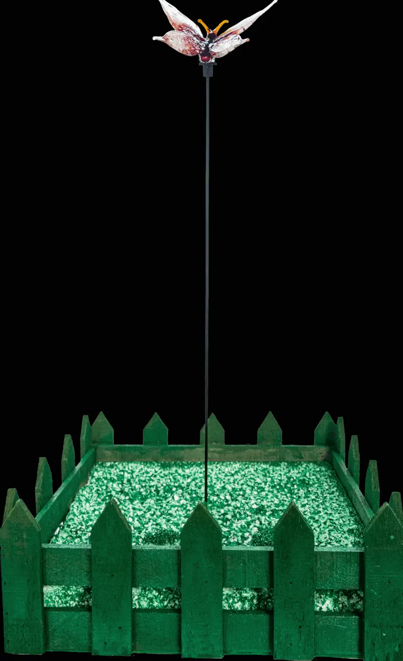 Ostern|Ostern^Cristalica Glas Schmetterling Bunt Breite ca. 10,3cm, Gartendeko mit Stab 45cm Handarbeit