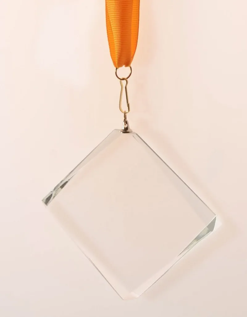 Pokal & Glasblock^Fan Unikate Glas-Medaille Quadrat Pokal inkl Band und Geschenkverpackung